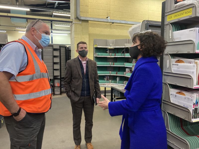 Anneliese Dodds MP at the Oxford Delivery Office